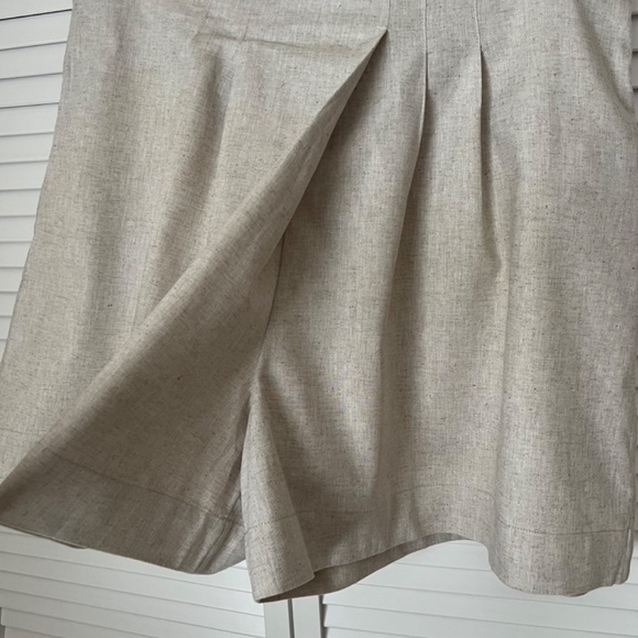 Banana Republic NWT linen blend shorts/skort size XL - Picture 2 of 9
